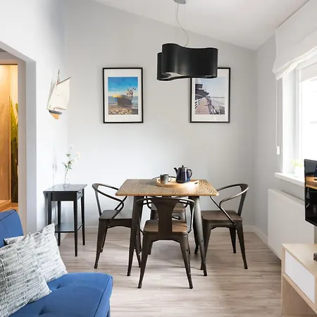 Sobieskiego 13 - Family House With Sky Terrace By Lion Apartament *